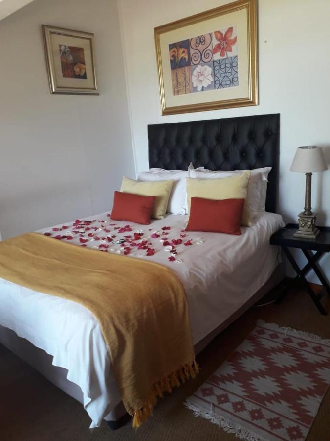 Hartbeespoortdam Lodge Eksteriør billede