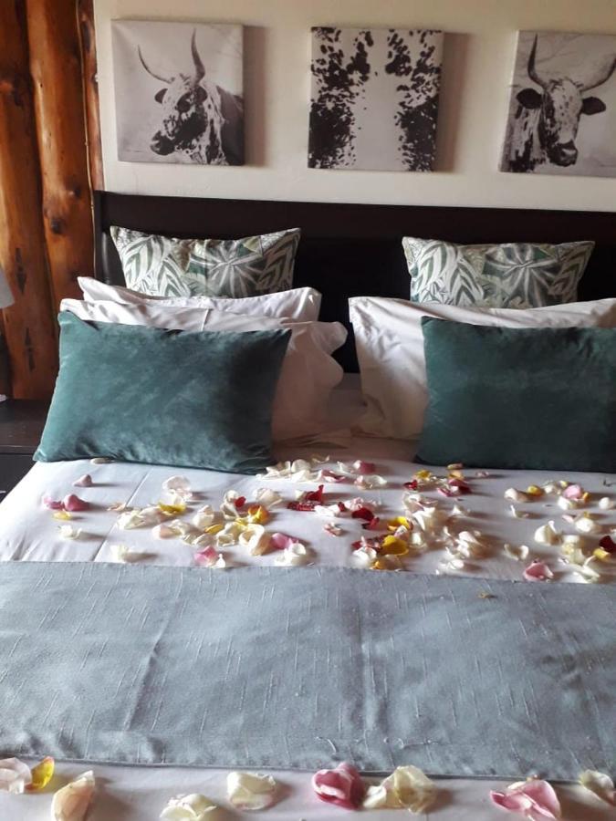 Hartbeespoortdam Lodge Eksteriør billede
